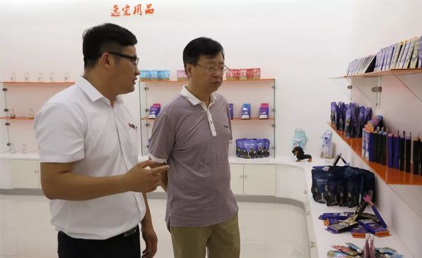 海港區政府領(lǐng)導蒞臨乾港