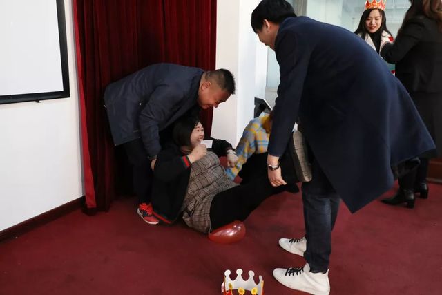 乾港生日會(huì )