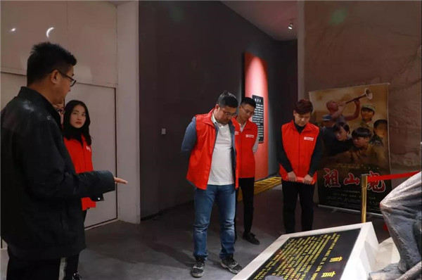 乾港集團,乾港官網(wǎng),乾港網(wǎng)絡(luò ),室內空氣凈化公司,家居裝飾,家政服務(wù),家居裝修 乾港集團,乾港官網(wǎng),乾港網(wǎng)絡(luò ),室內空氣凈化公司,家居裝飾,家政服務(wù),家居裝修